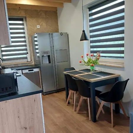 Ptaszkova Przystan 2 *